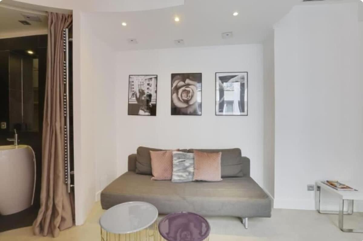 Magnifique Appartement Parisien - Marais Extérieur photo